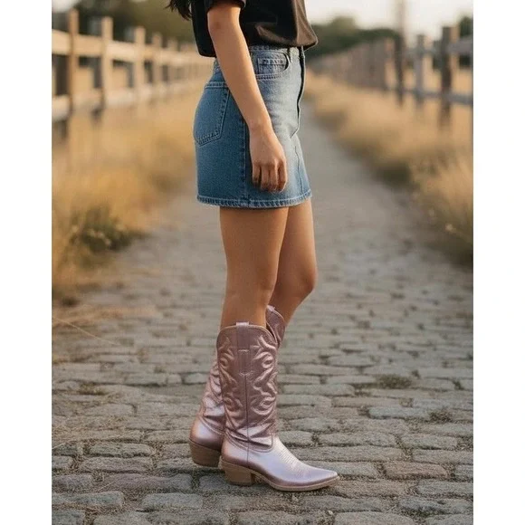 Women's Boots Cowboy Boot Purple Pink Winter Size Labeled 37 US 6 Night Club EUC - Picture 2 of 6